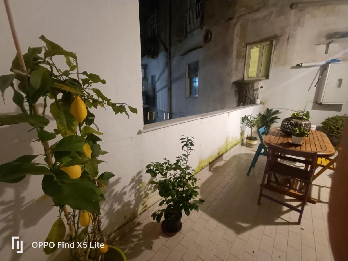 Makefemmina Hotel Nápoly Szoba fotó
