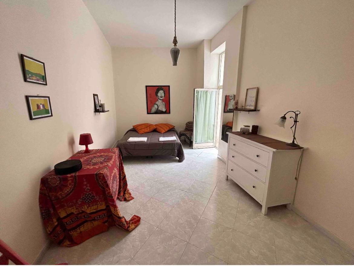 Makefemmina Hotel Nápoly Kültér fotó